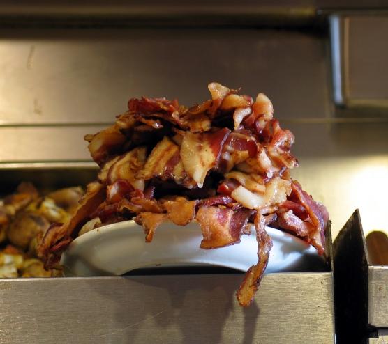 mighty-mountain-of-bacon.jpg